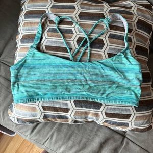 Lululemon bra size 10